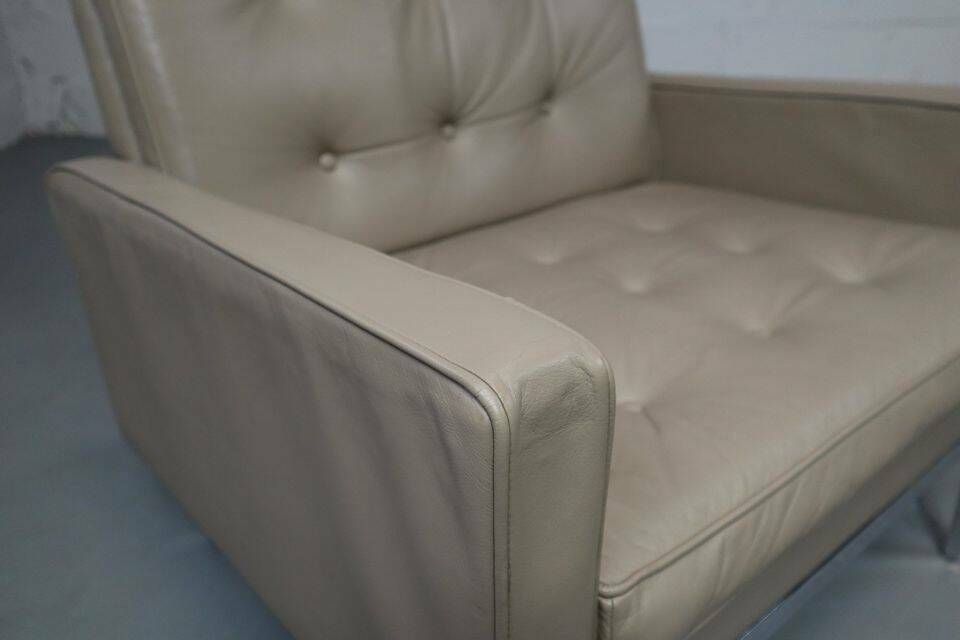 5558.0 Florence Knoll Lounge Chairs Model 65a For Knoll International. photo