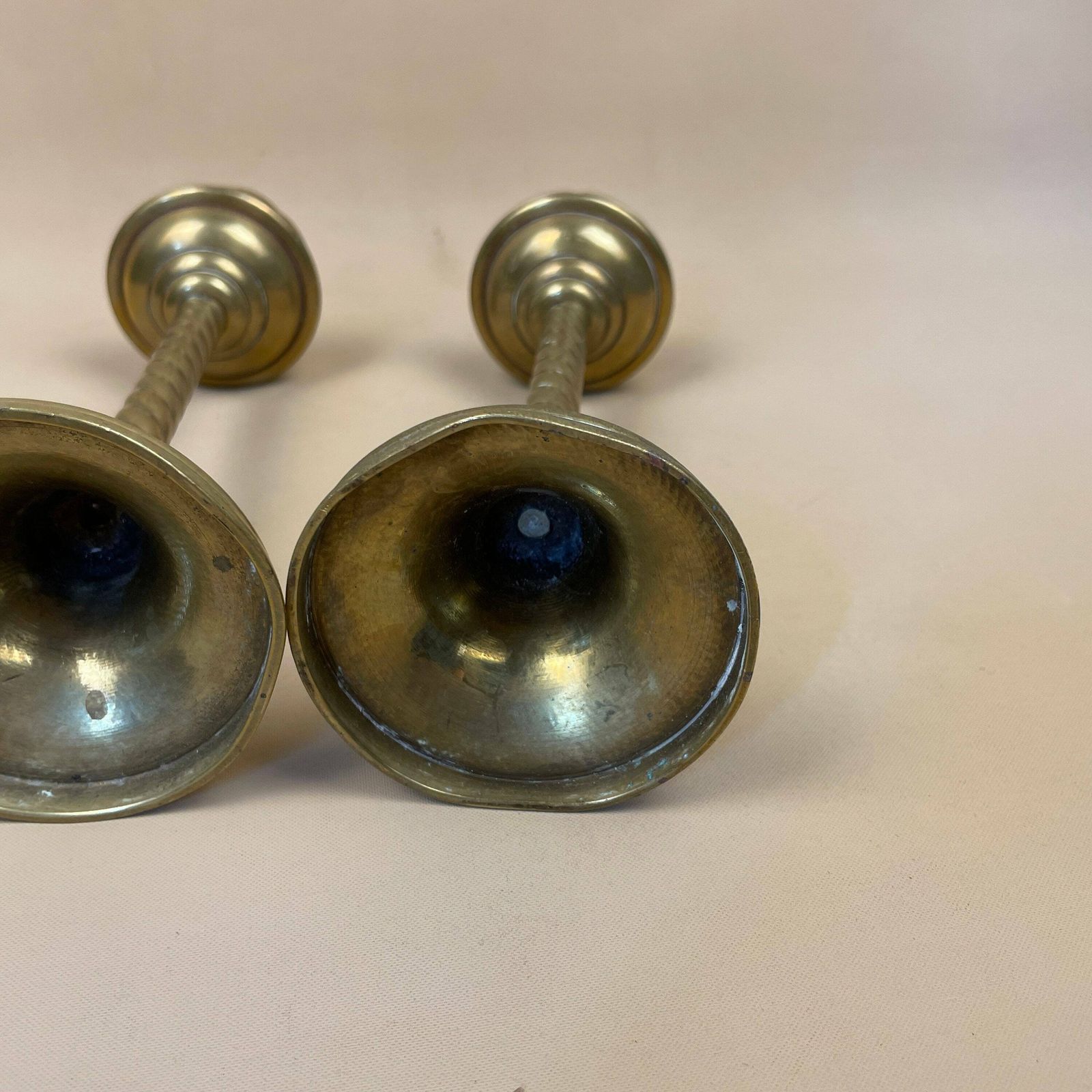 Antique Matching Pair Of Twisted Gold Solid Brass Metal Candlestick Candle Stick Vintage Column Taper Dinner Candlesticks Twist Scallop photo buy