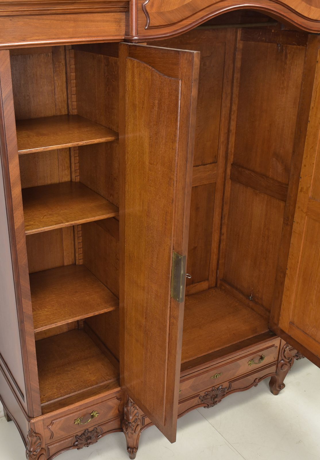 Antique Restored Large Mahogany Wardrobe With Clothes Rail And Shelves Ca. 1900 photo 2580.0