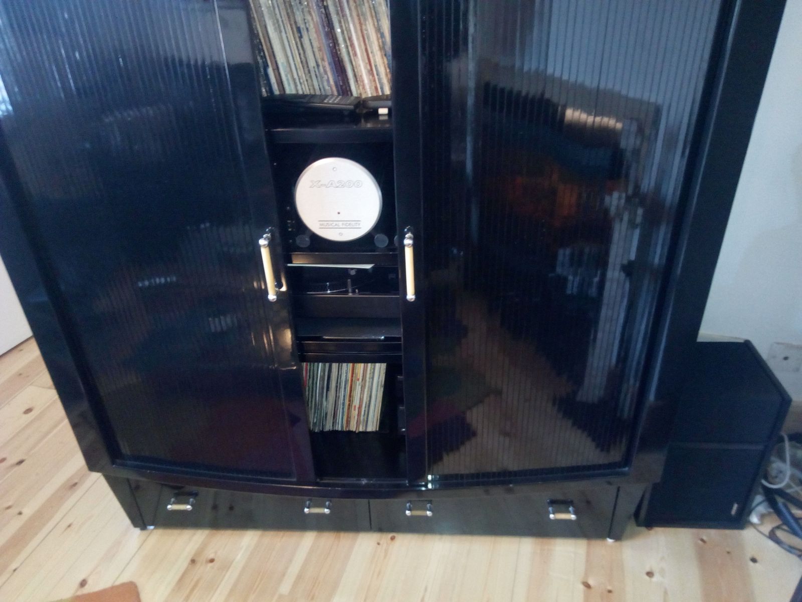 Vintage Vinyl Record Cabinet   Piano Black photo furniture