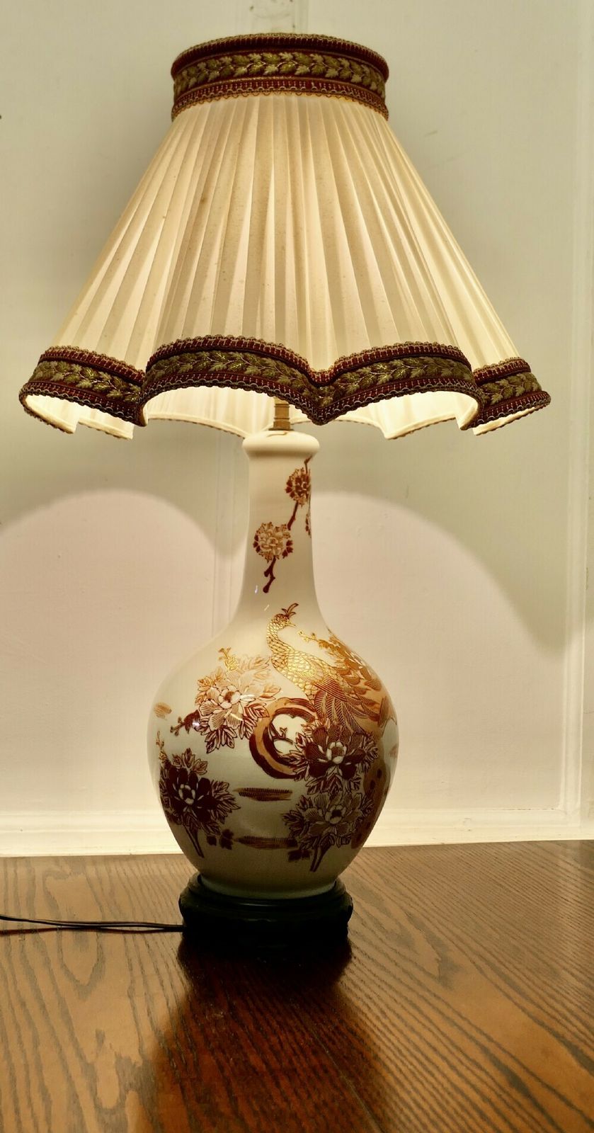 Large Famille Rose Dragon Vase Lamp, Classic Oriental Chintz photo furniture