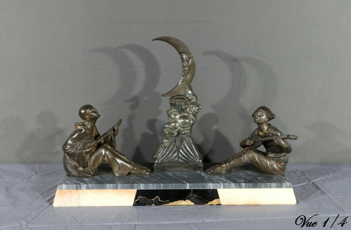 Regulate Sculpture Of Pierrot And Columbine – Early 20th Century photo Art