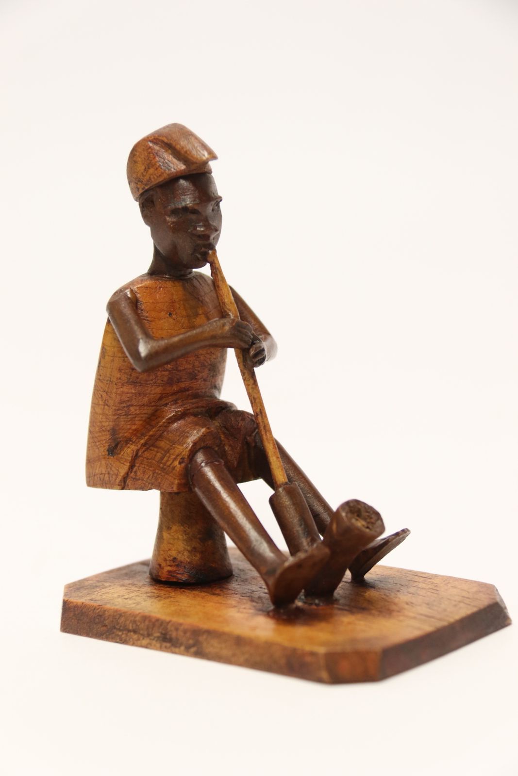 photo vinterior A Group Of 7 Nigerian Hardwood Carved Figures, C 1920