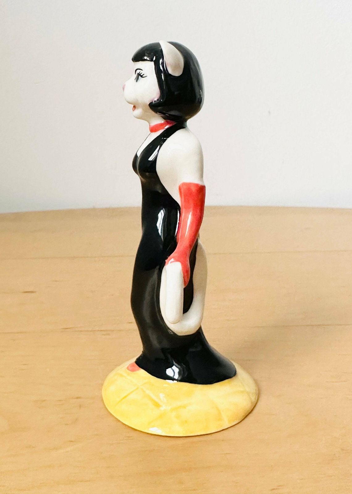 Beswick Purrfect Pitch Figurine Cc1 England Cat Singer Cat Chorus Collection photo vinterior