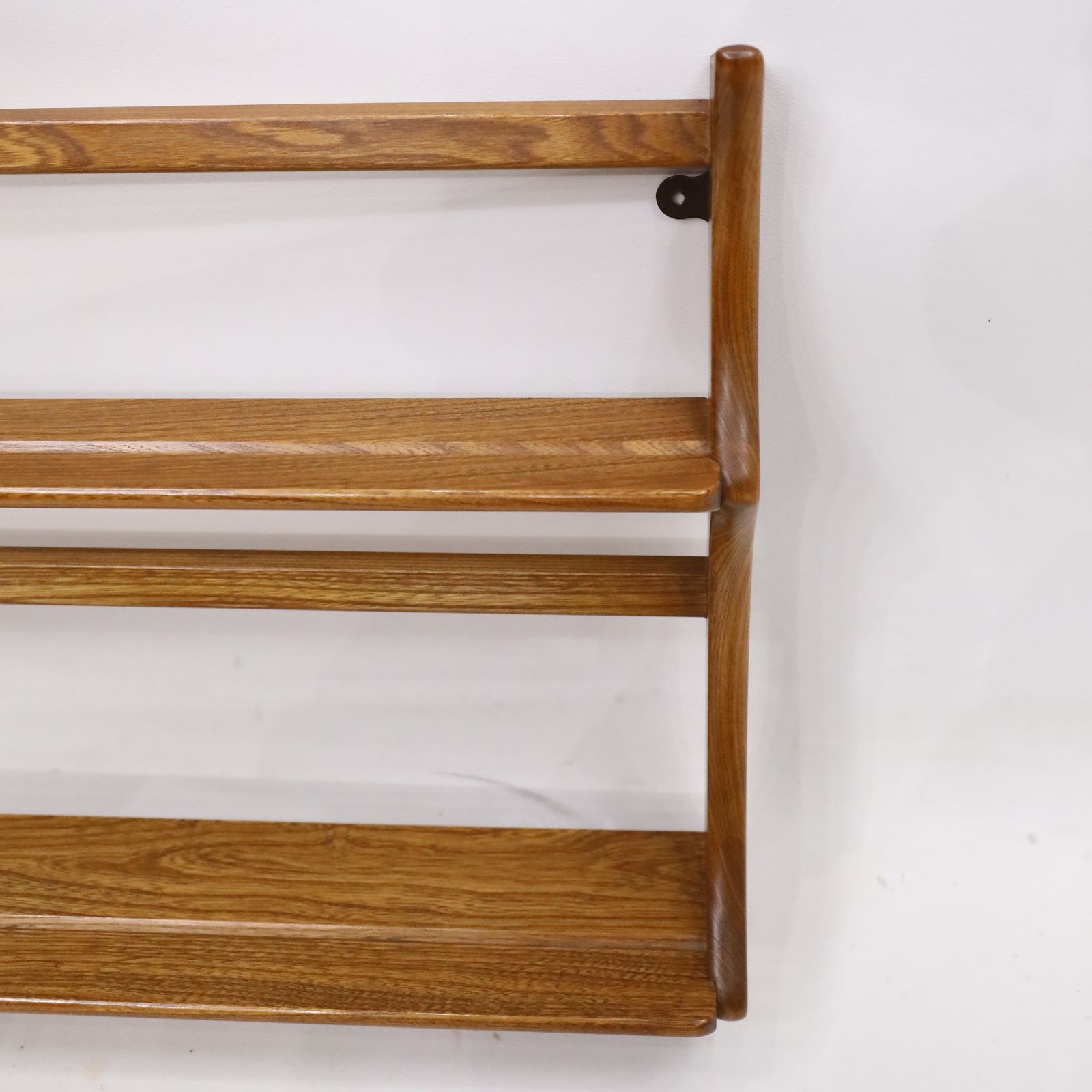 Ercol Windsor Plate Rack Model 268 Golden Dawn Ex Con' Free Nationwide Delivery photo Furniture