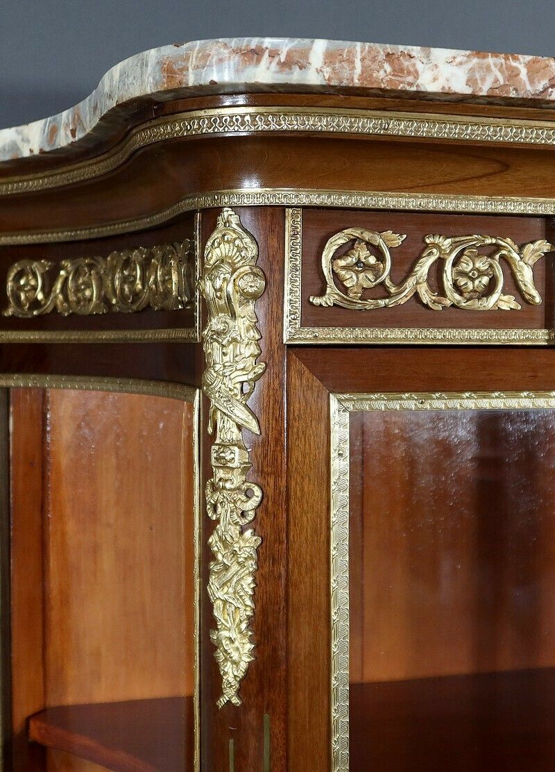 Mahogany Showcase, Transition Louis XV Louis XVI Style – 1900 photo vintage
