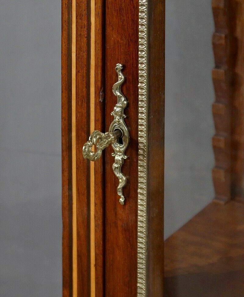 photo for sale Small Showcase In Marquetry On All Sides, Louis XVI Style – 1920