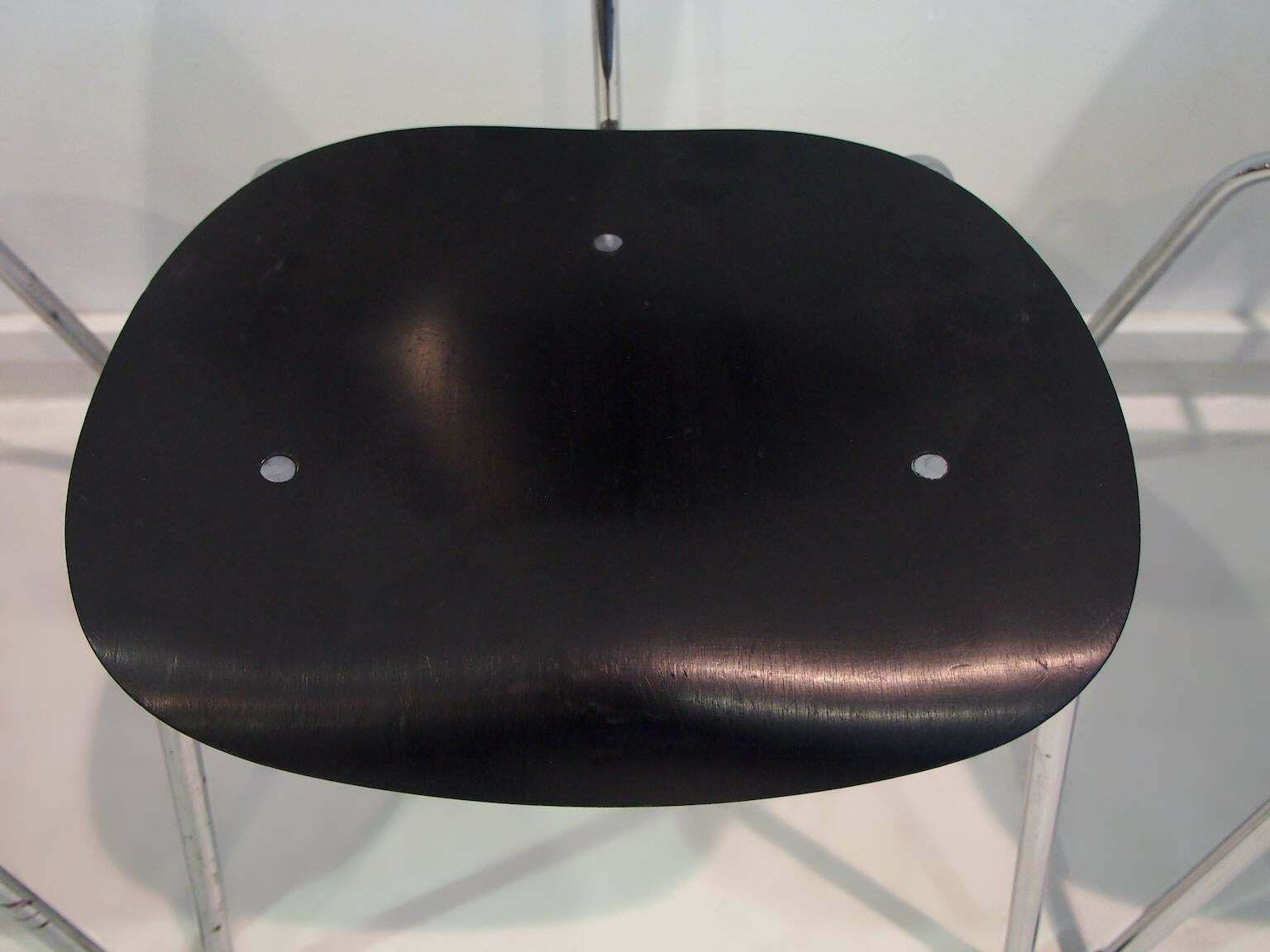 Set Of Four Egon Eiermann Model Se 68 Black Lacquered Plywood And Steel Chairs photo vintage