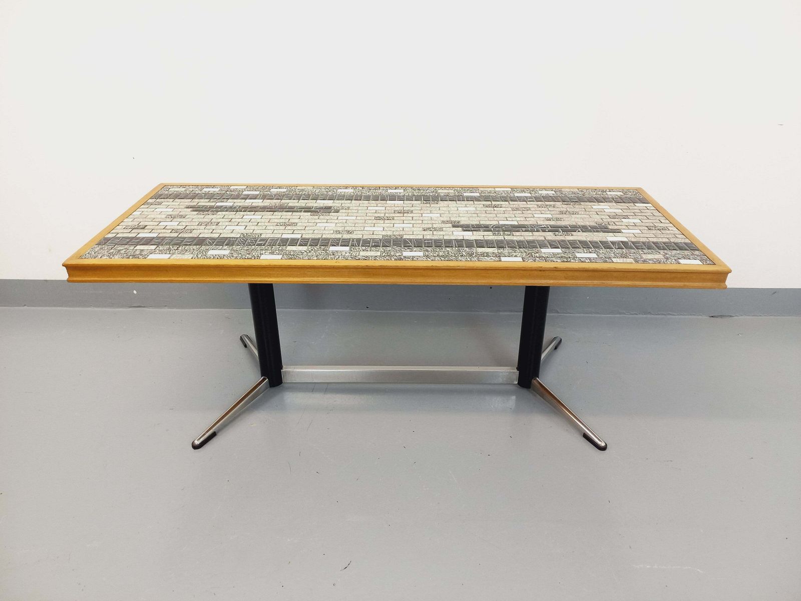 Table basse rectangulaire en céramique et bois photo 257.0