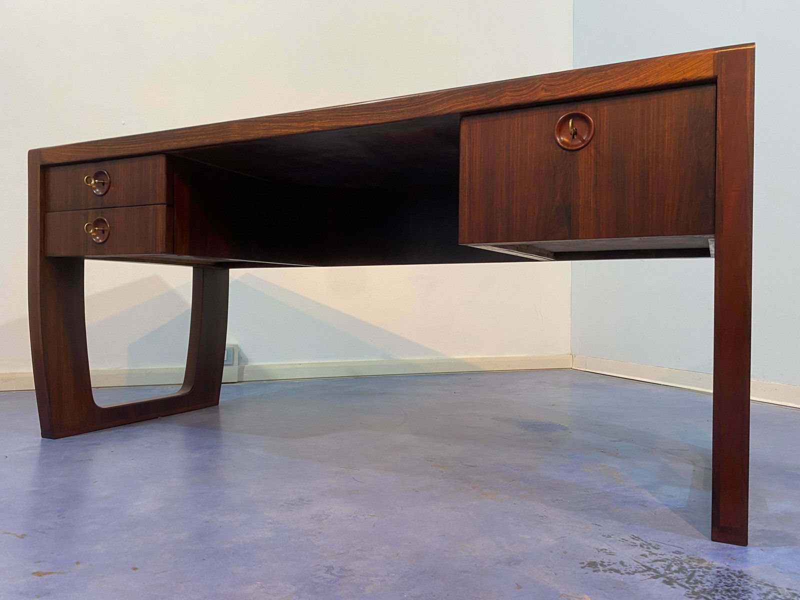 Italian Mid Century Executive Desk Designed By Paolo Buffa In 1950s photo buy