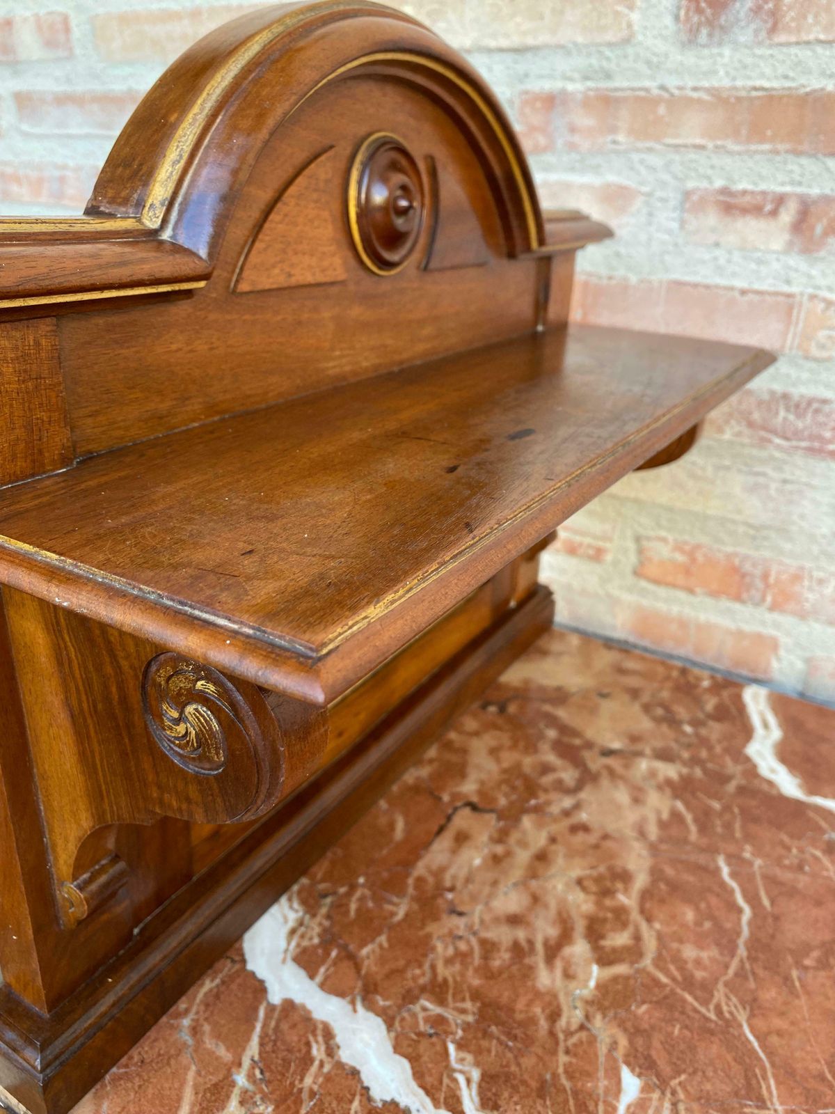 Mobilier Tables de chevet françaises, plateau en marbre, XIXe siècle, années 1890, lot de 2 - 3 040,21 £ le lot photo