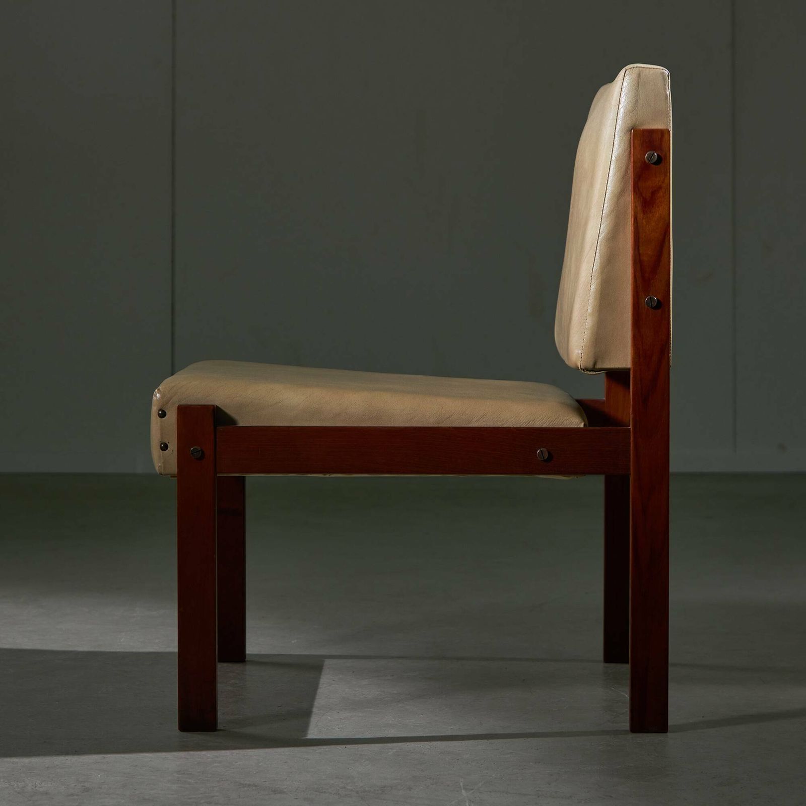 photo vinterior Angular Chair In Teak Wood And Leather With Copper Details, 1970s