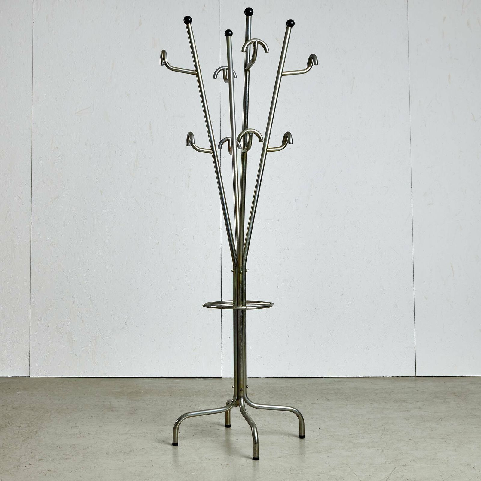 Furniture Postmodern Coat Rack With Four Arms, Umbrella Stand And Black Vinyl Spheres photo