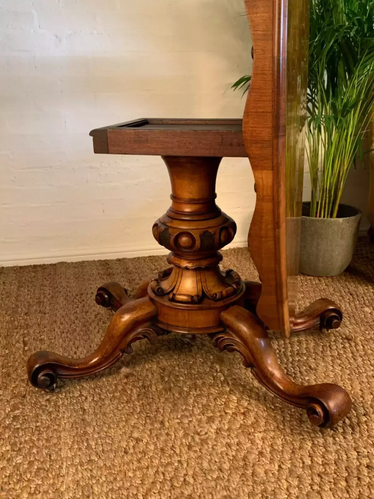Antique Victorian Figured Walnut Center Table photo vinterior