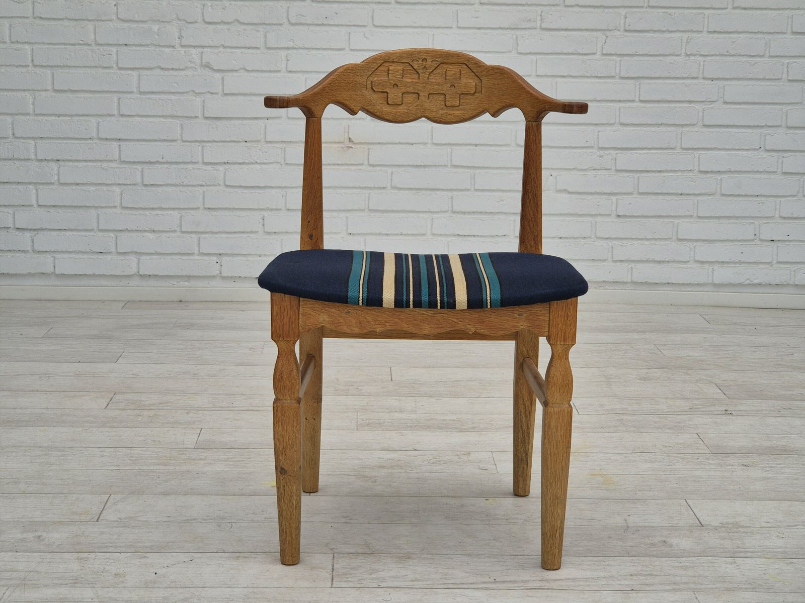 1970s, Danish Design By Henning Kjærnulf For Eg Kvalitetsmøbel, Set Of 4 Dining Chairs, Original Condition. photo vinterior