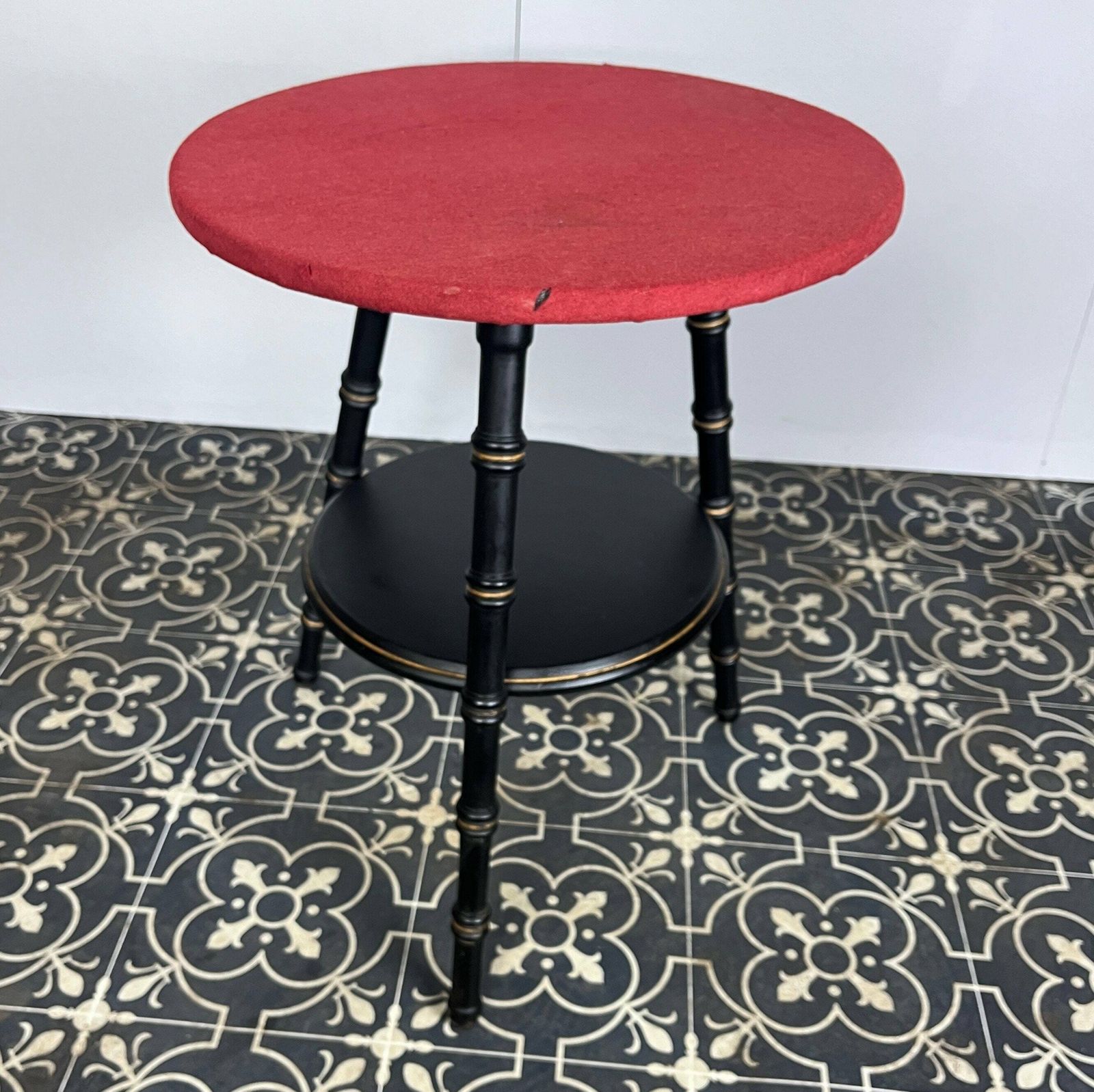 Early 20th Century Stylish Ebonised Coffee Or Side Table, Period Faux Bamboo, Antique Furniture, Red Baize, Gold Detail, Interior Design photo vinterior
