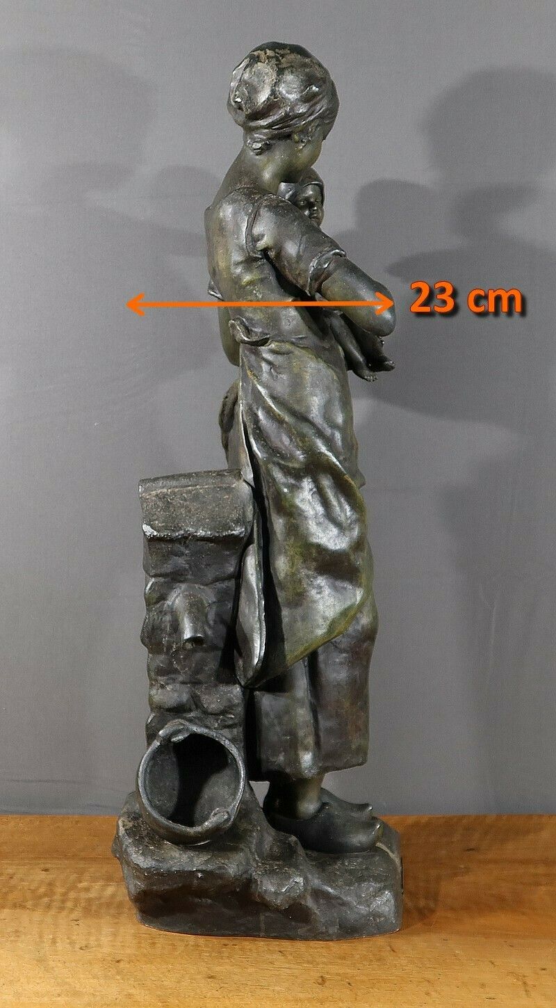 photo vintage Statue Regulates By Steiner Late 19th