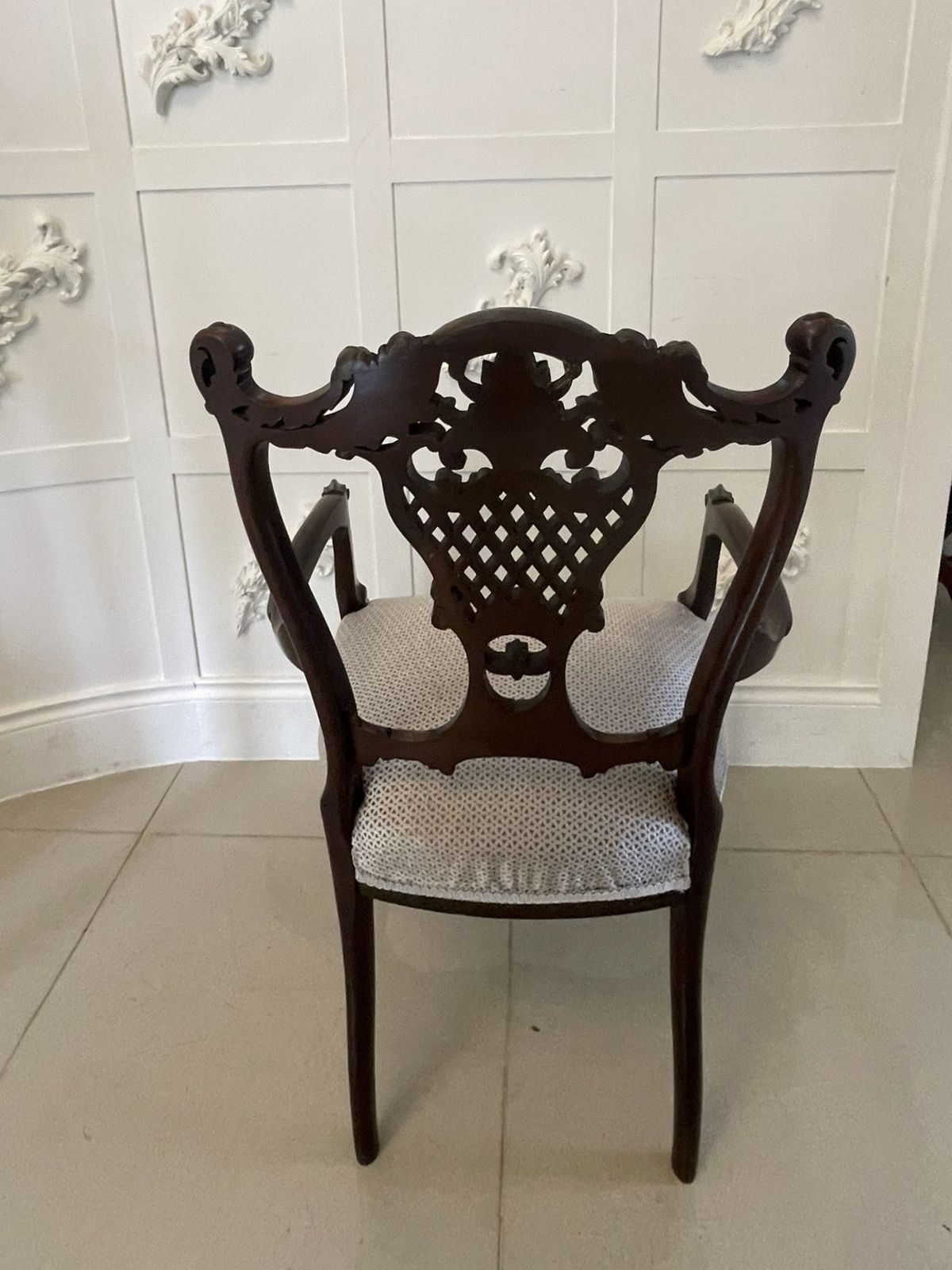 Quality Antique 19th Century Mahogany Carved Elbow Chair photo 1195.0