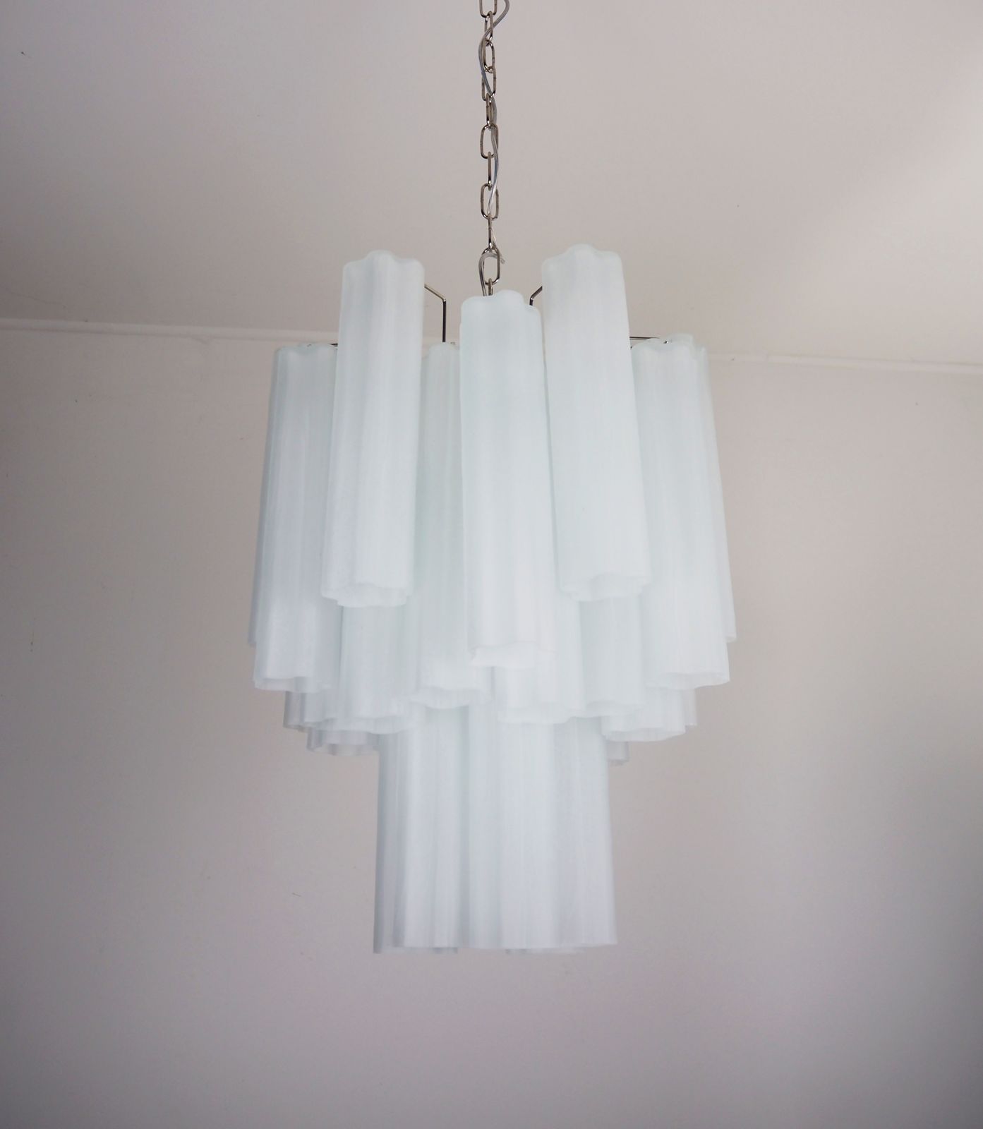 Fantastic Glass Tube Chandelier   30 Etched Glass Tube photo 780.0
