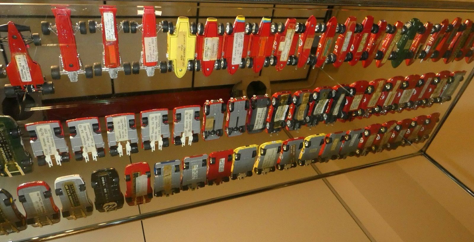 photo for sale Set Of 64 Models From The Scuderia Ferrari Historical Archive Collection, In 1/43 Scale By Brumm – Italy 1980s