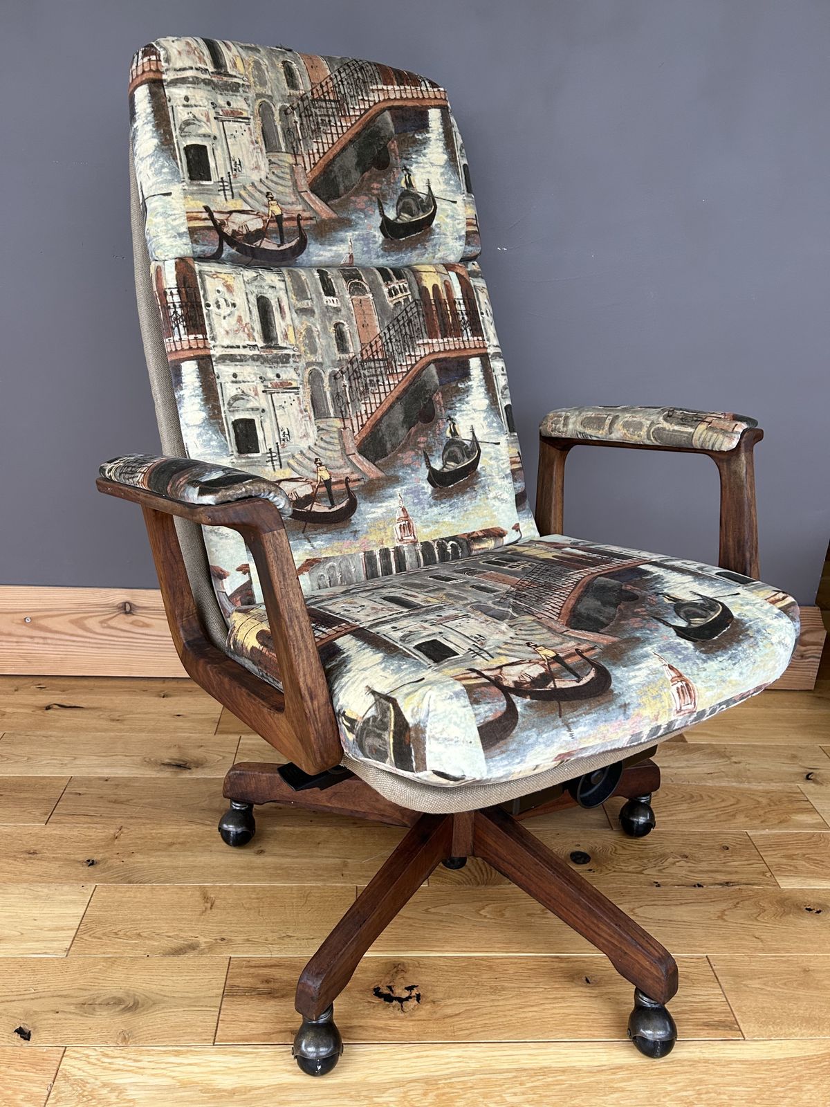 Furniture Vintage German Sedus Swivel Office Chair – Reupholstered In Zoffany Venice Scene Fabric photo
