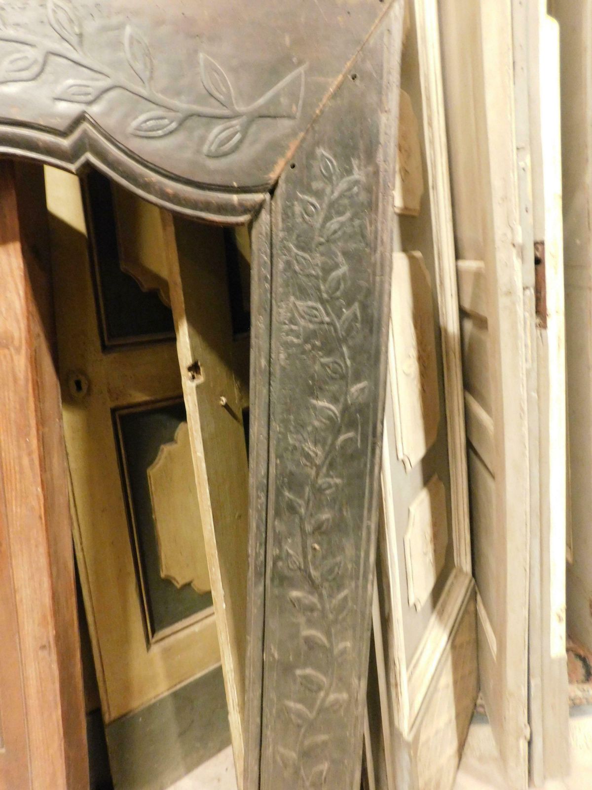 Fireplace Mantle In Black Lacquered Solid Wood With Floral Carvings, Italy photo buy