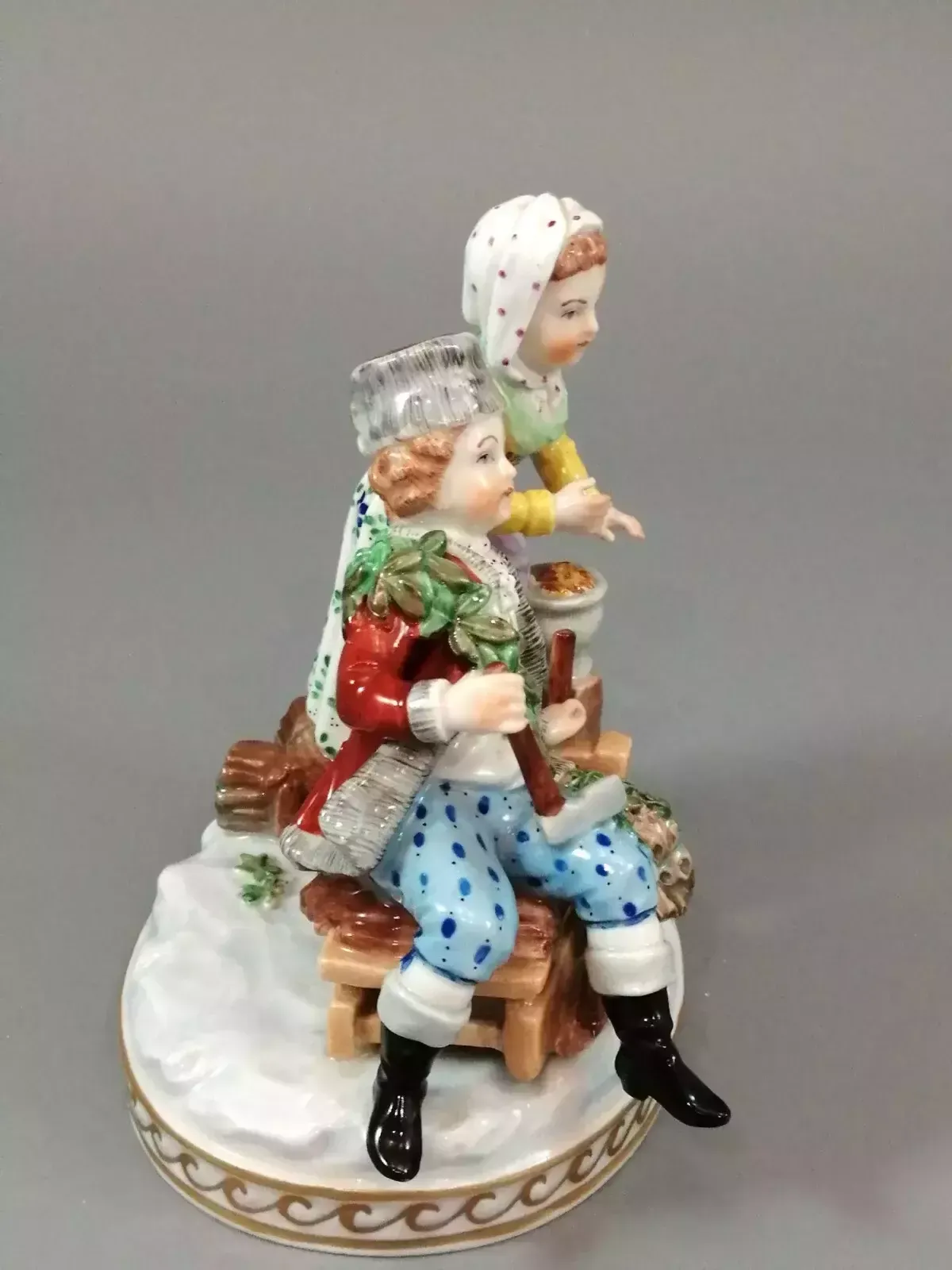 Young Couple Figurine By Carl Thieme ,Potschappel C. 1902 photo buy