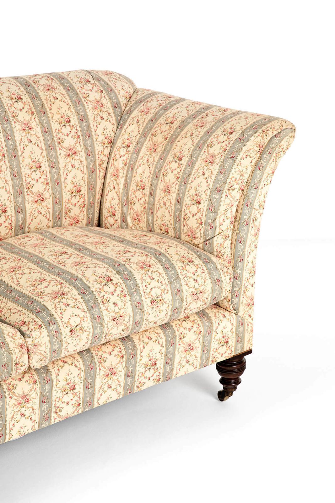 Howard And Sons ‘Grantley’ Sofa photo vinterior