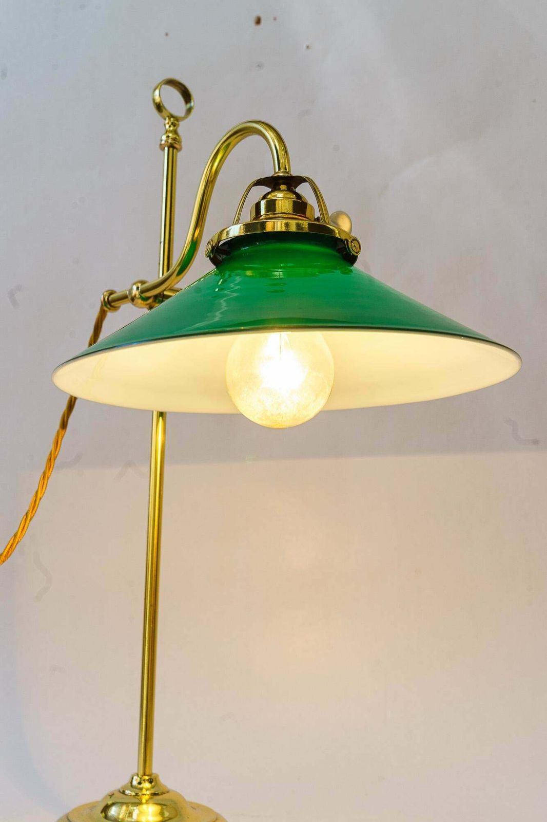 photo vinterior Art Deco Condor Lamp With Original Antique Glass Shade Vienna Around 1920s