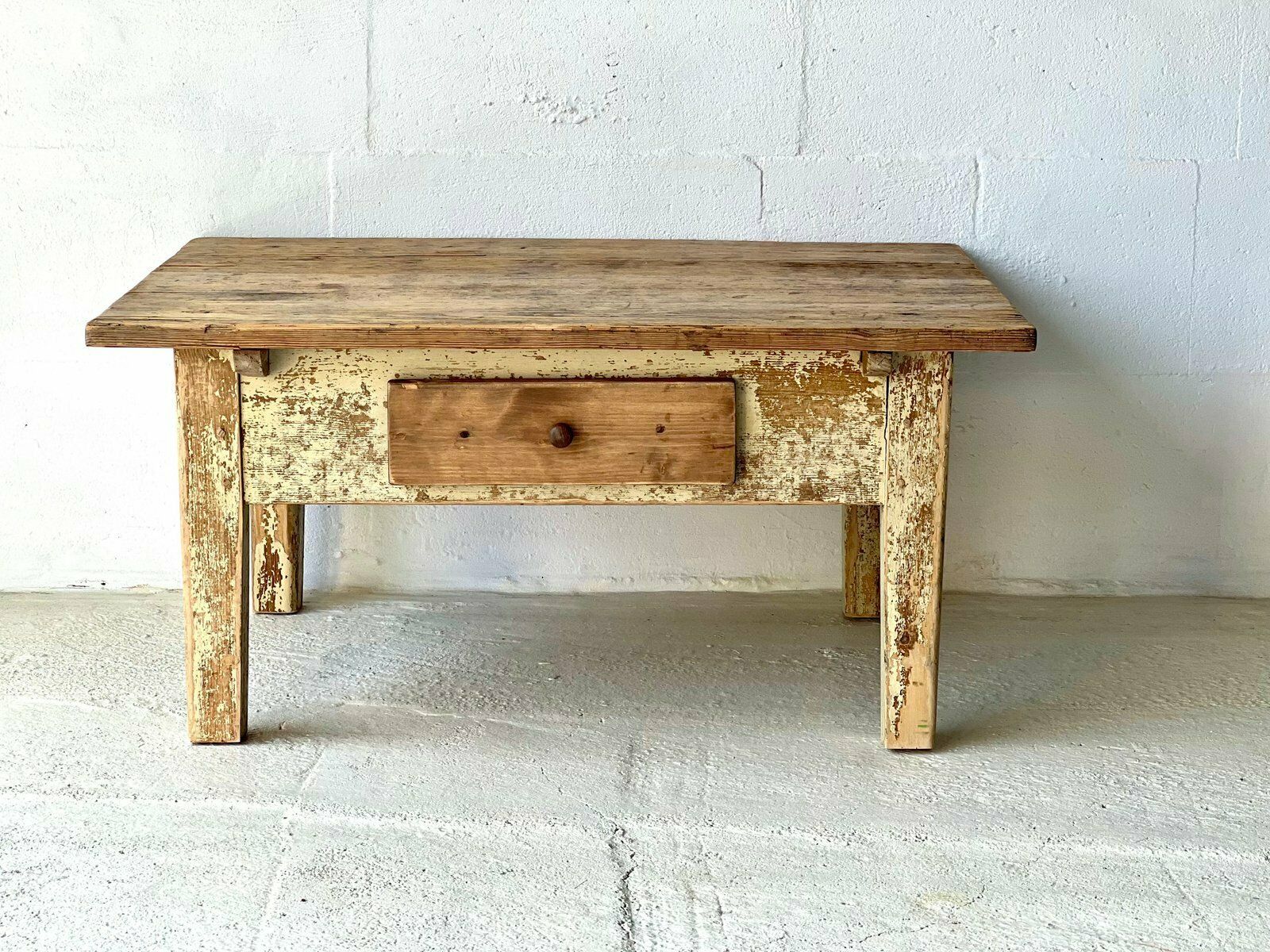 Vintage Salontafel, Jaren 1940, Jaren 1920 photo for sale