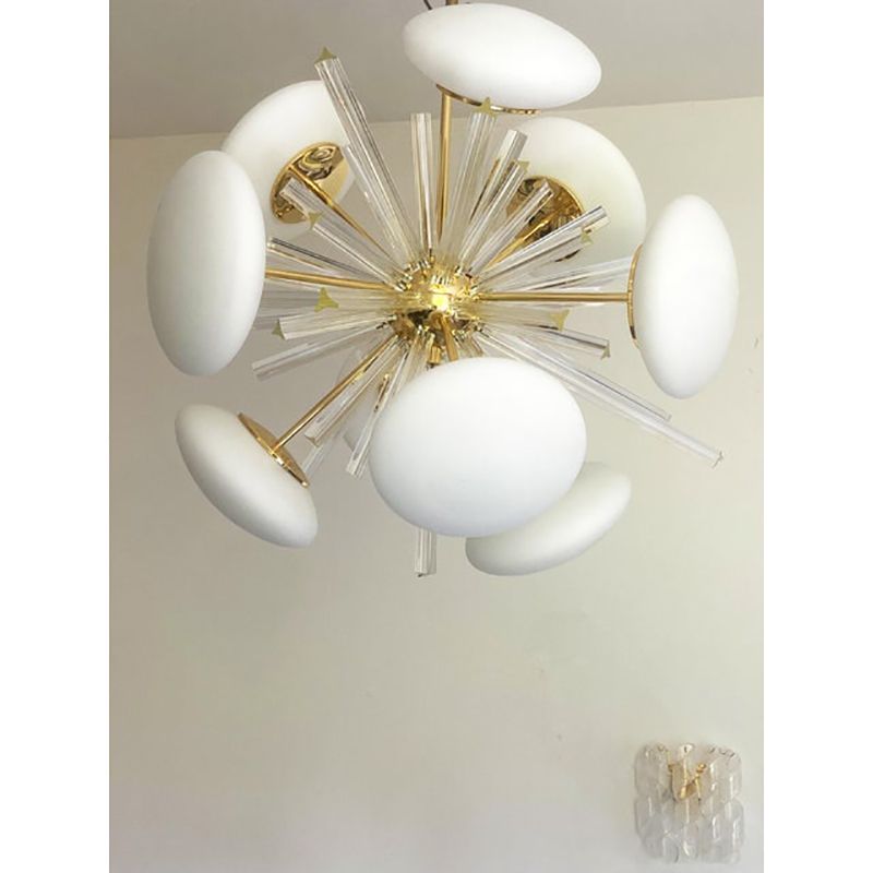 Contemporary Triedro And White Murano Glass Sputnik Gold Chandelier photo vinterior