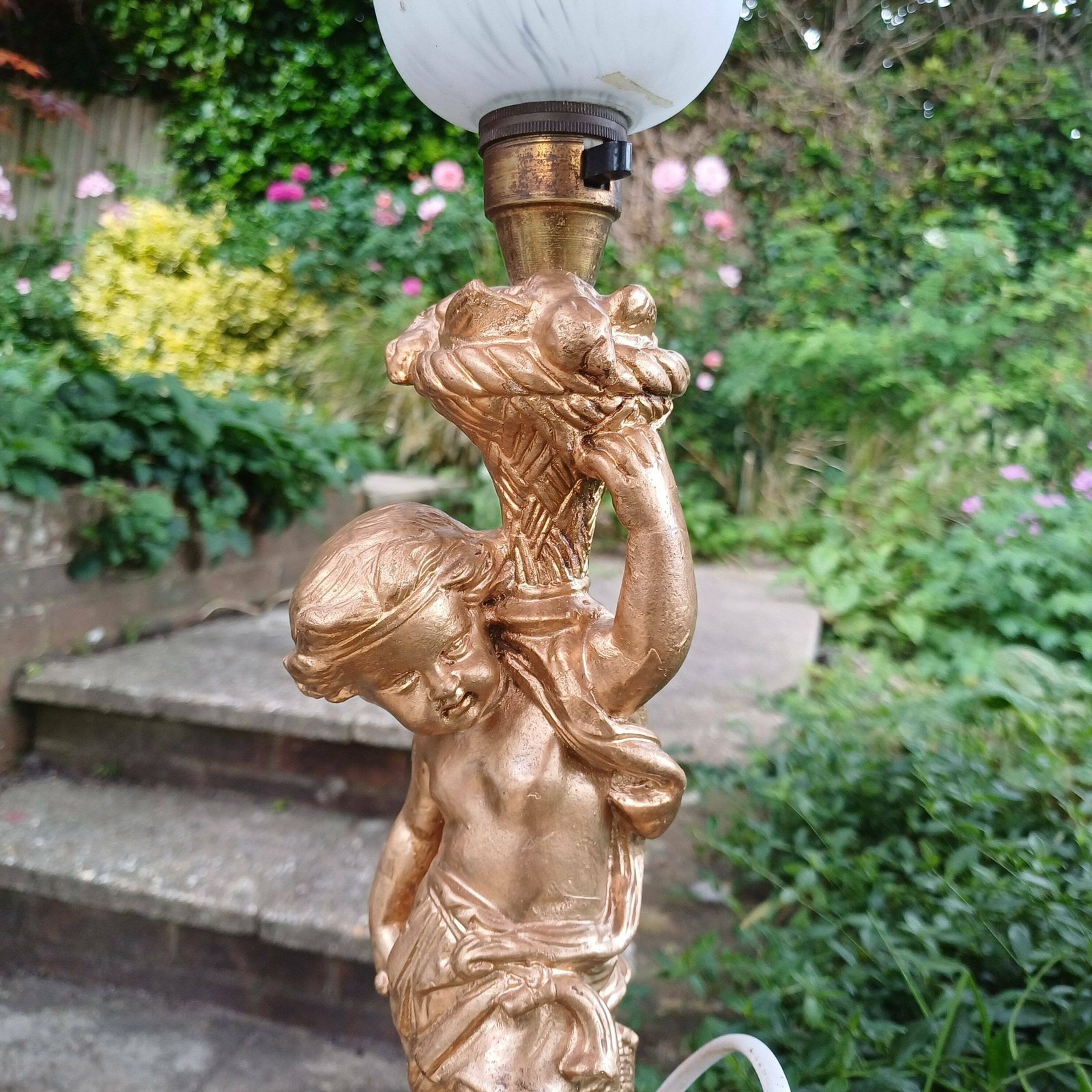Vintage Cherub Gold Table Lamp With Early 20th Century Glass Lampshade. photo 85.0