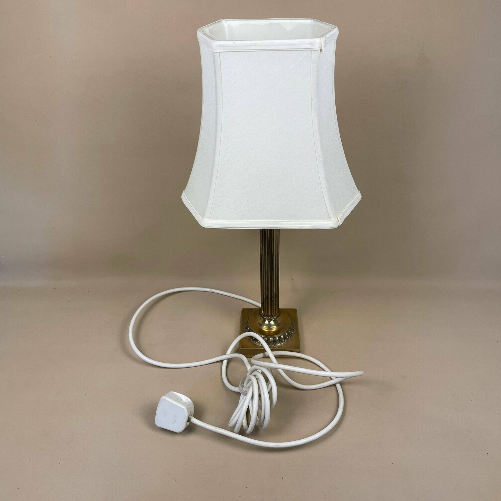 Antique Metal Gold Brass Lamp Light Bedside Side Table Desk Column Pillar Base Ornate Detail Medium Vintage Lampshade Shade Cream photo vintage