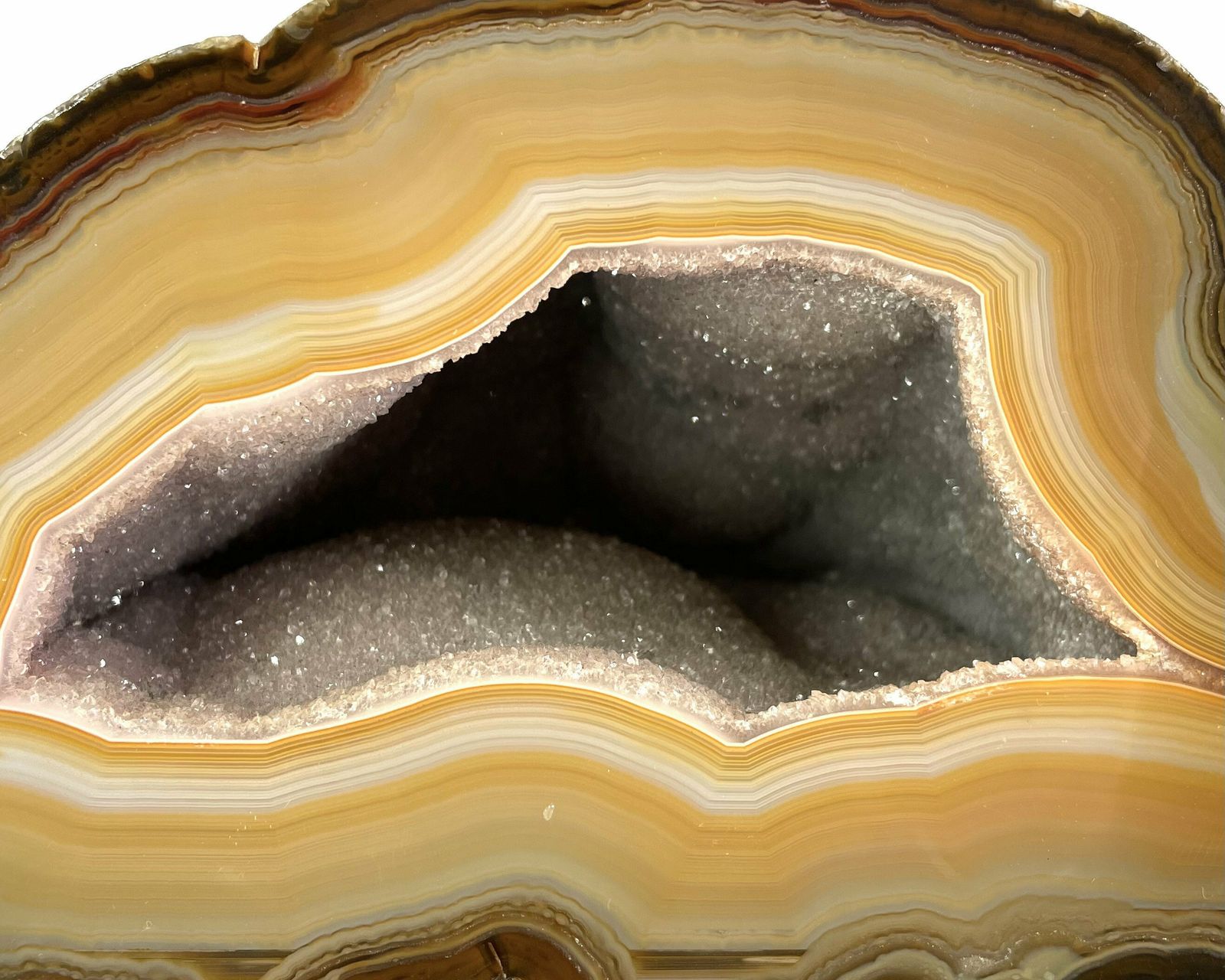 Bruine Geode, Agaat, Jaren 1970 / Kwarts, Cabinet Of Curiosities, Boho Chic, Bohemian, Folk, Presse Papier, Mineraal, Steen, Natuur photo vinterior