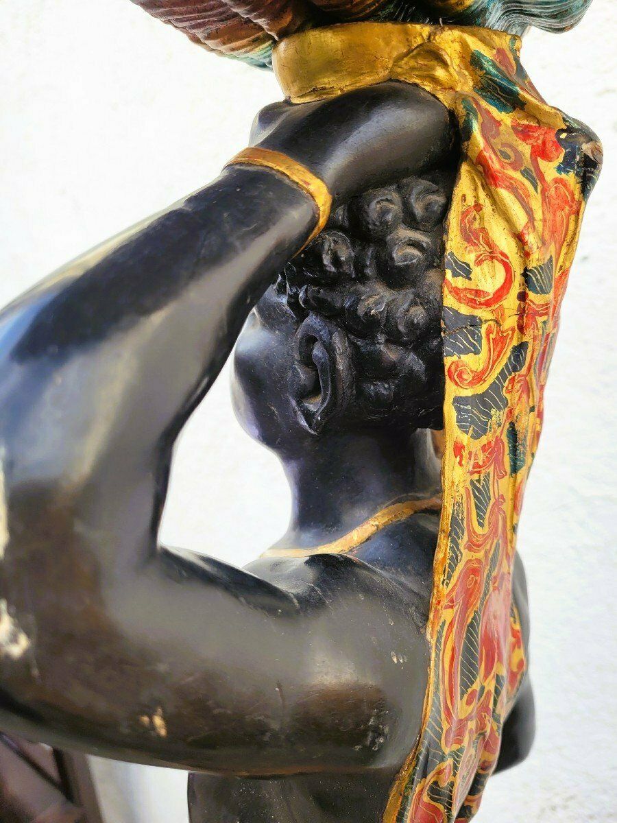 photo furniture Venetian Moor With Shell, Carved Wood, 19th Century