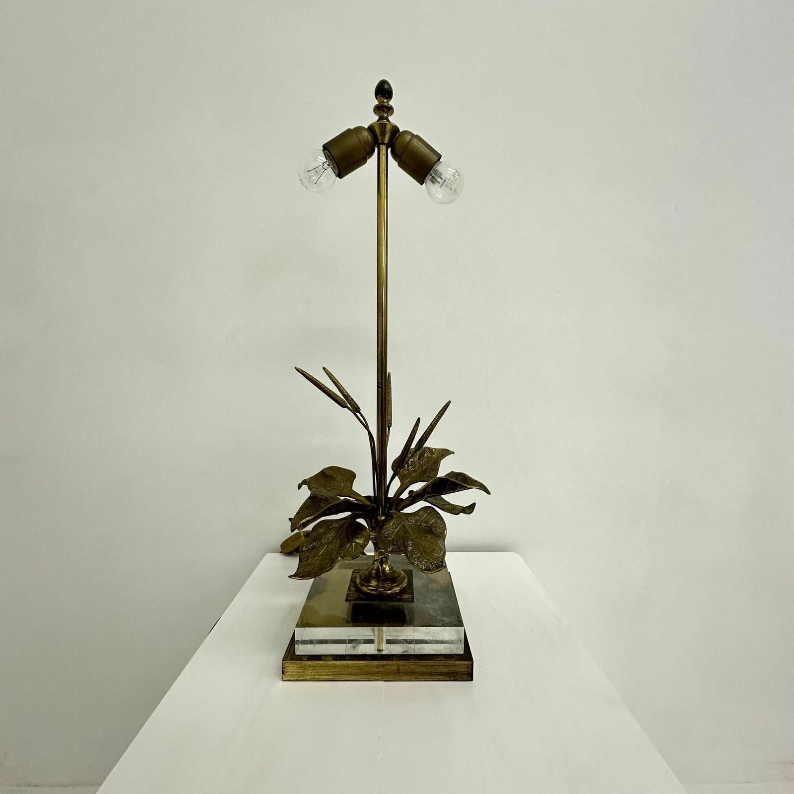 Hollywood Regency Design Table Lamp Lucite With Brass Flower , 1970s photo for sale