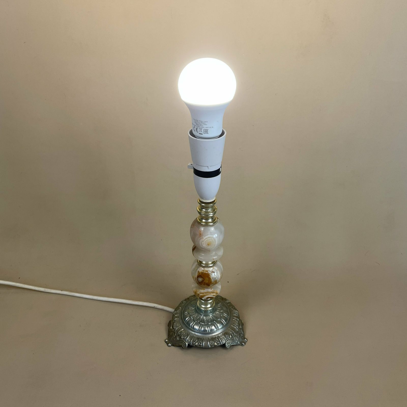 Antique Onyx Marble Lamp Light Bedside Side Table Desk Marbled Patterned Vintage Pattern Stone Retro Cream Gold Brass Metal Feet Ornate photo buy