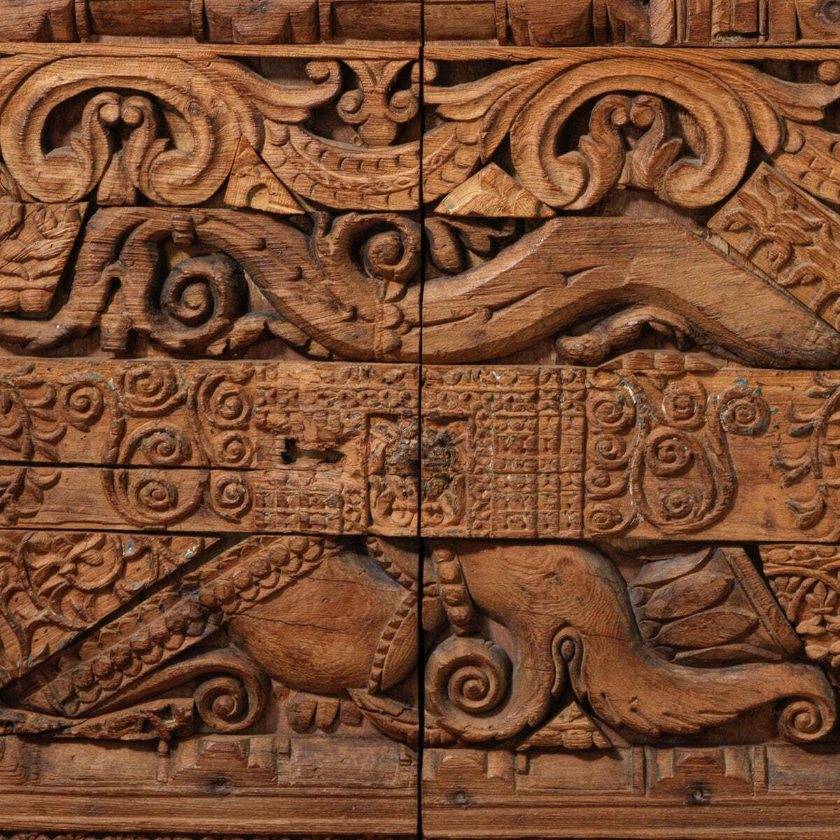Mango Wood Cabinet With Vintage Carvings photo vinterior