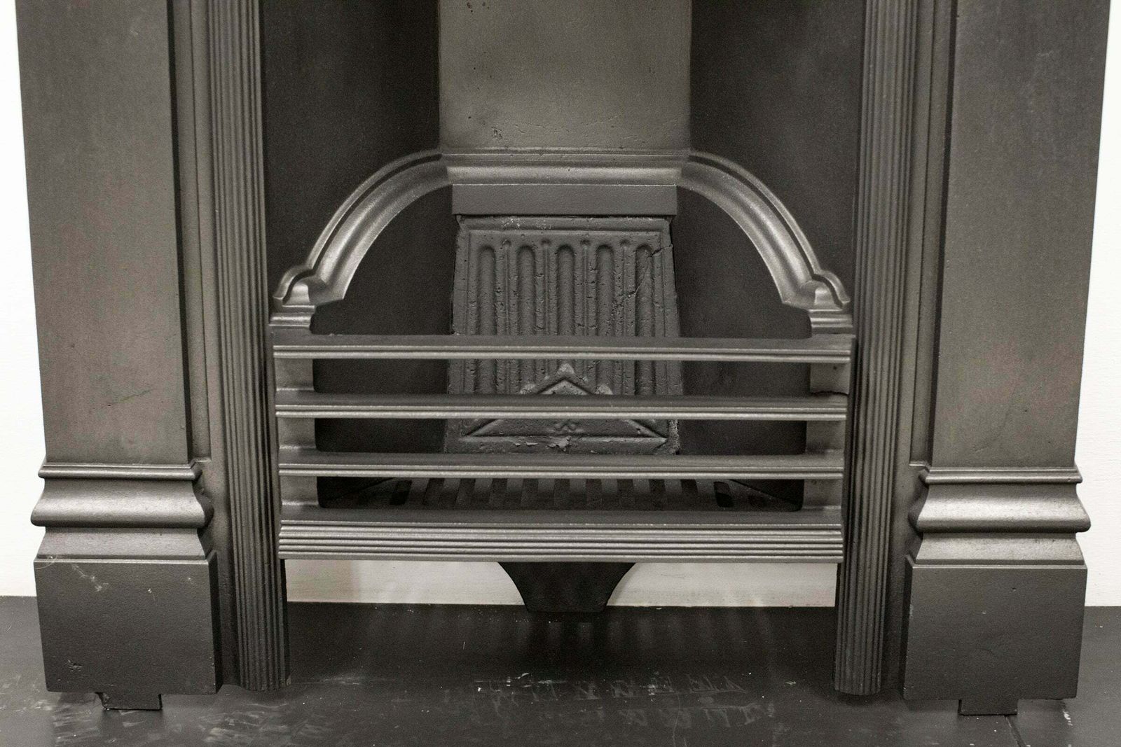 Antique Cast Iron Combination Fireplace With Sunflowers photo 750.0