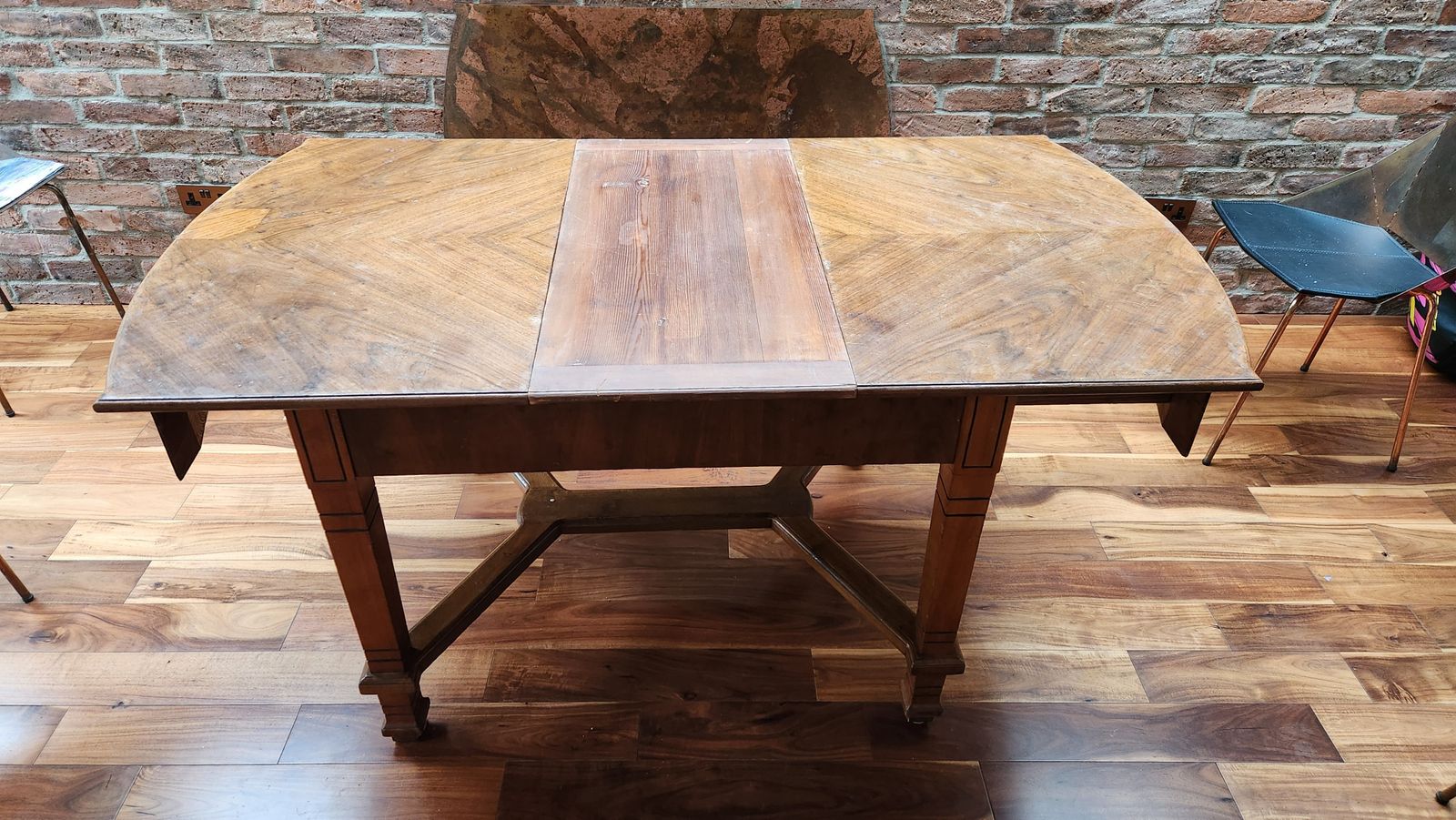 Extendable Dining Table Mahogany With Copper Top, 4 To 8 Seats (88×120/161/203cm) photo vintage
