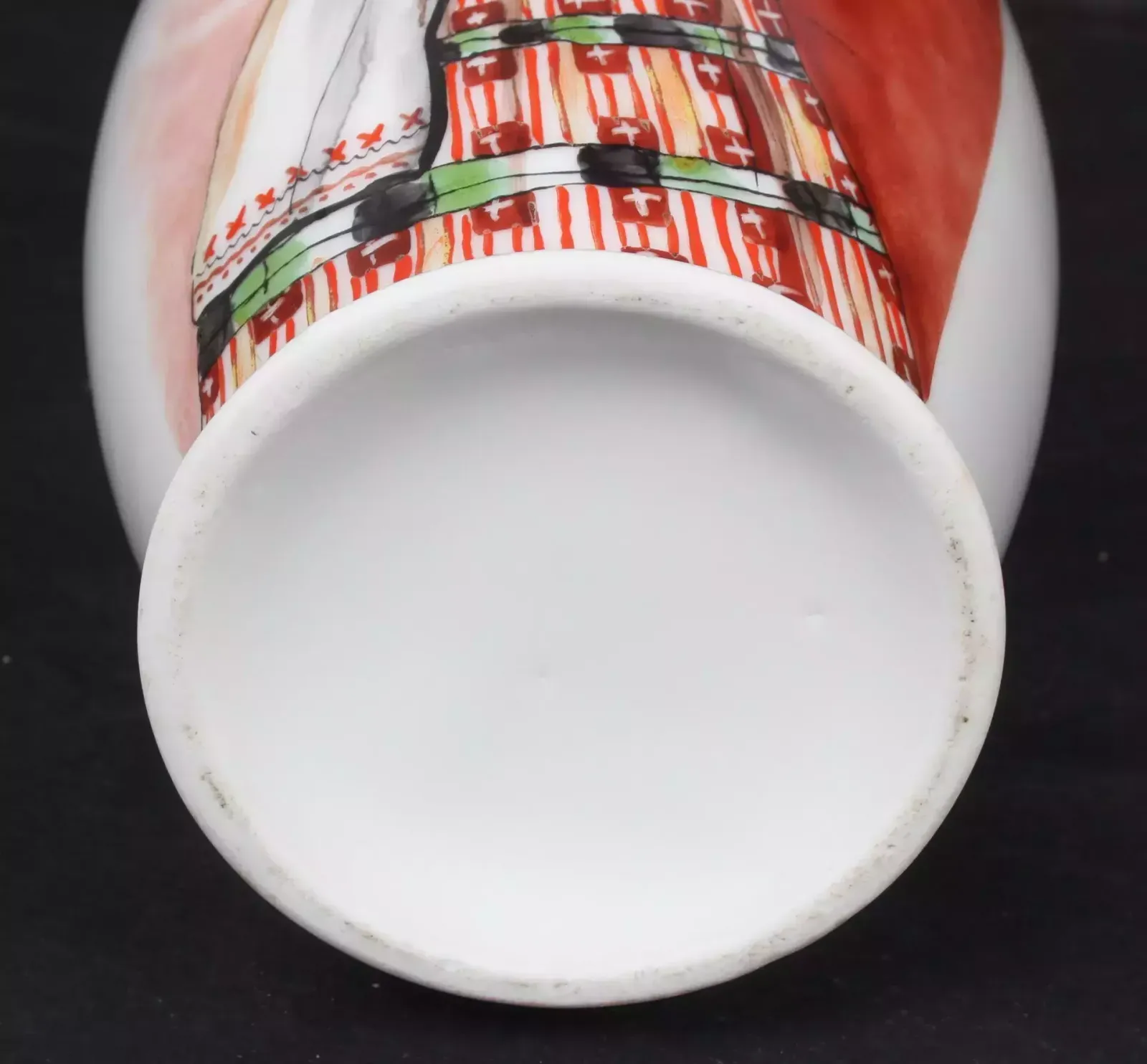 Jessen Porcelain Vase With Painting photo Home Decor