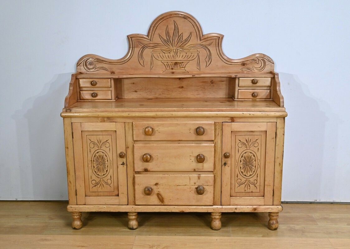 Pine Sideboard, Wales – 1920, 1920s