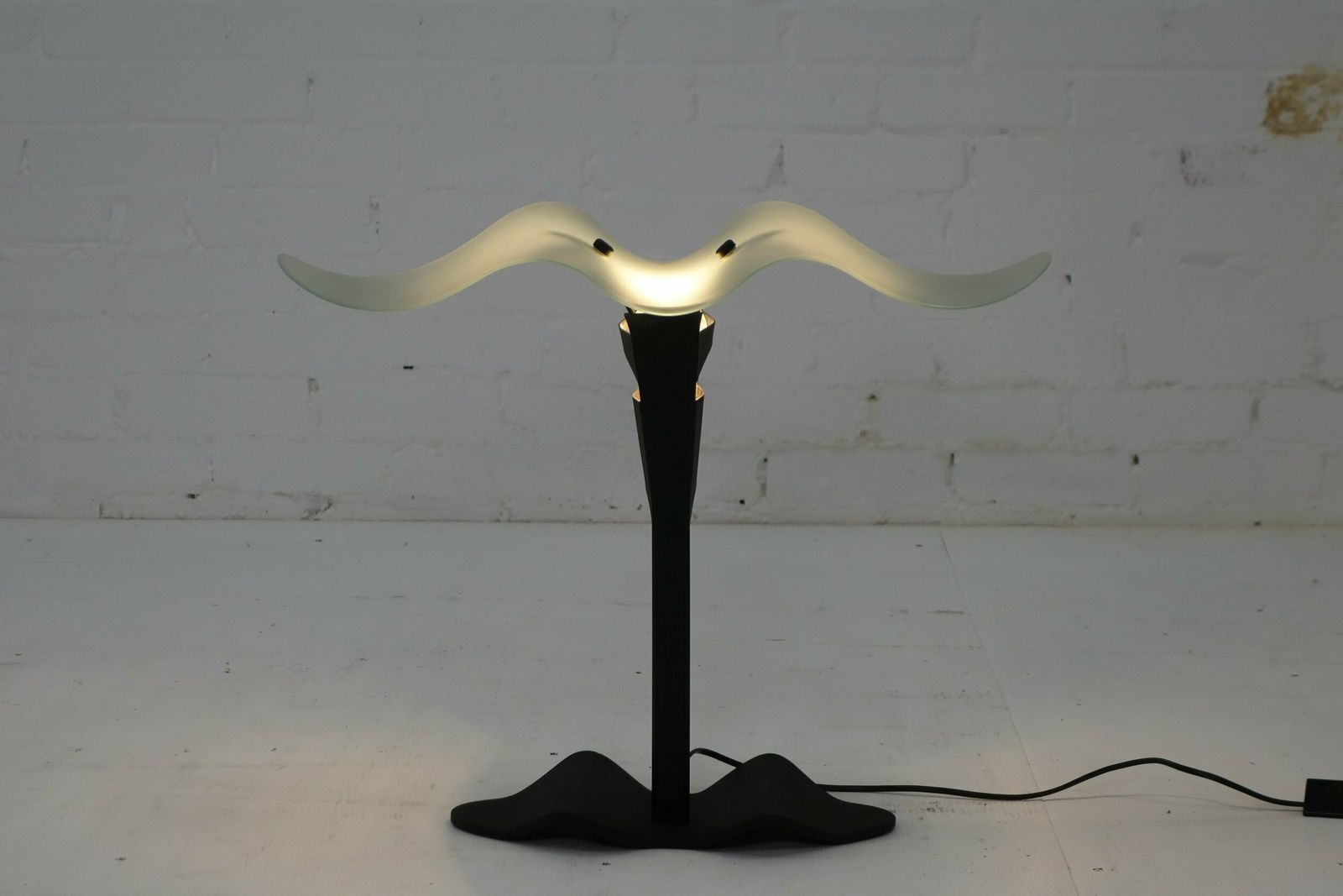 Giberti Illuminazione "Gabbiano" Table Lamp, Italy, 1985 photo 1000.0