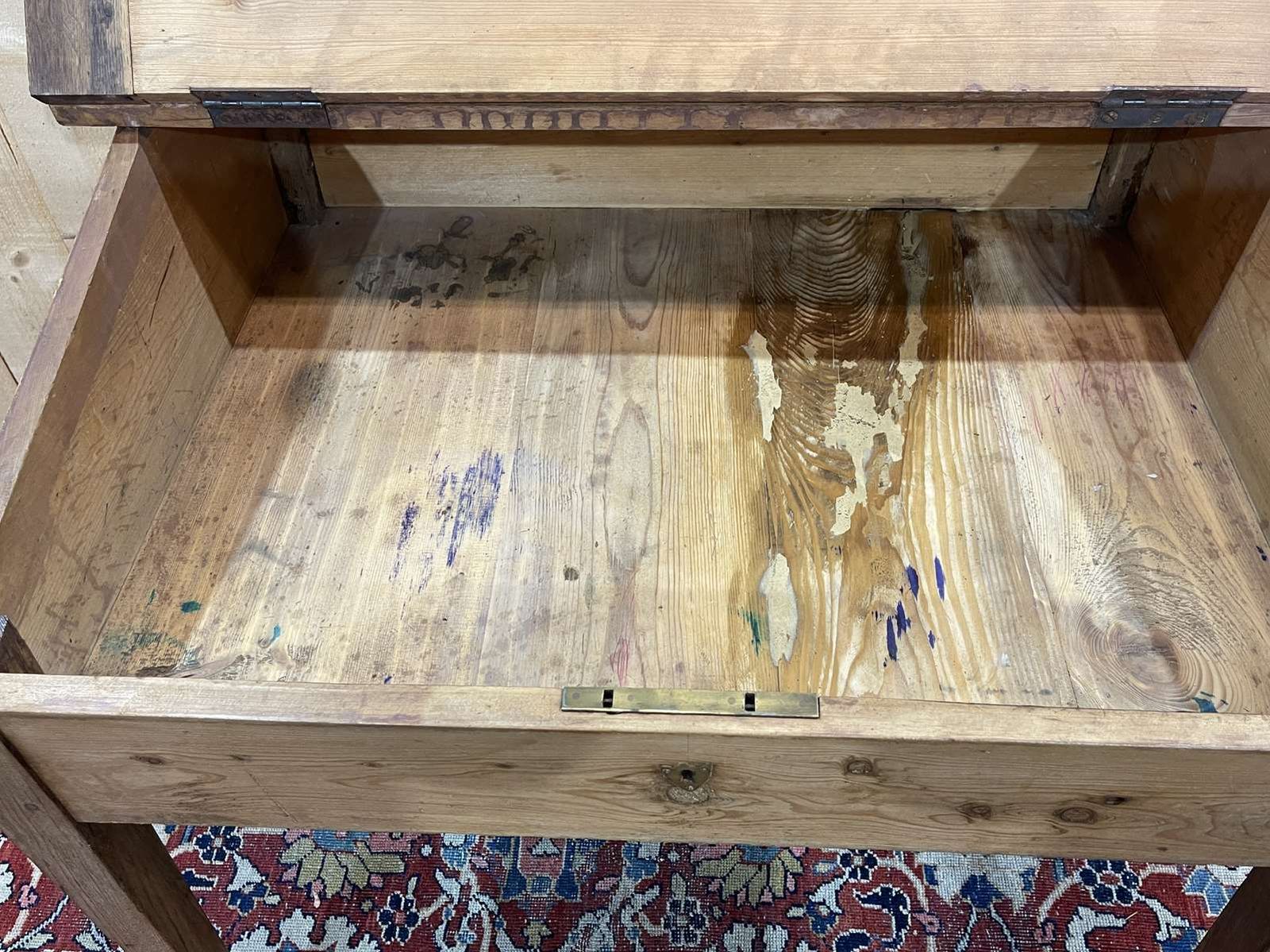 photo furniture Rustic Sloping Desk From The 19th Century In Oak And Fir