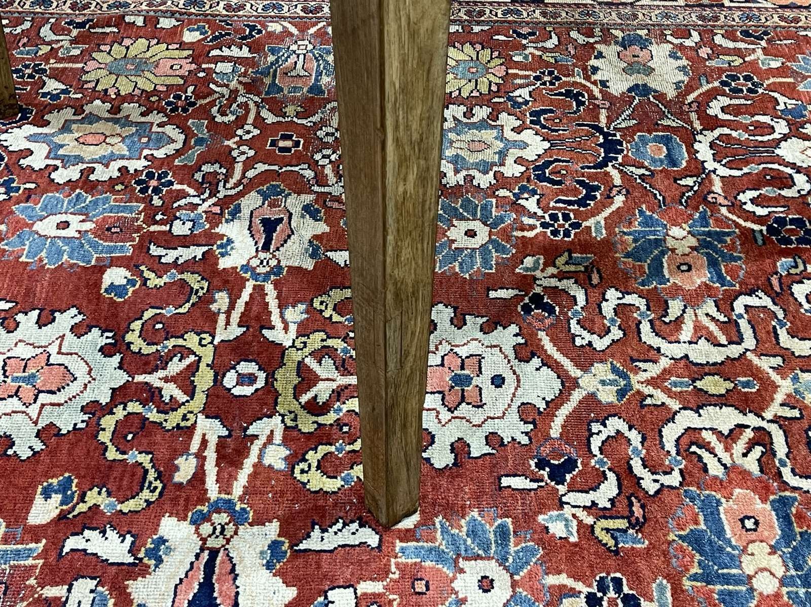 photo vintage Rustic Sloping Desk From The 19th Century In Oak And Fir