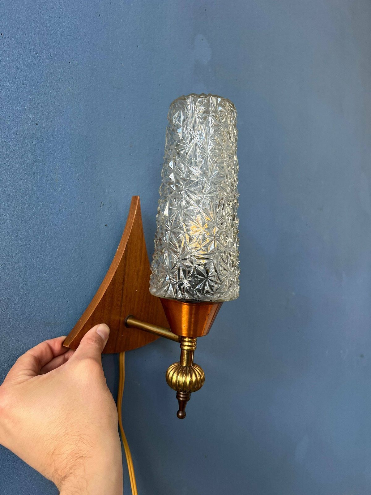 Vintage Teakhouten Wandlamp Met Helder Glas photo buy