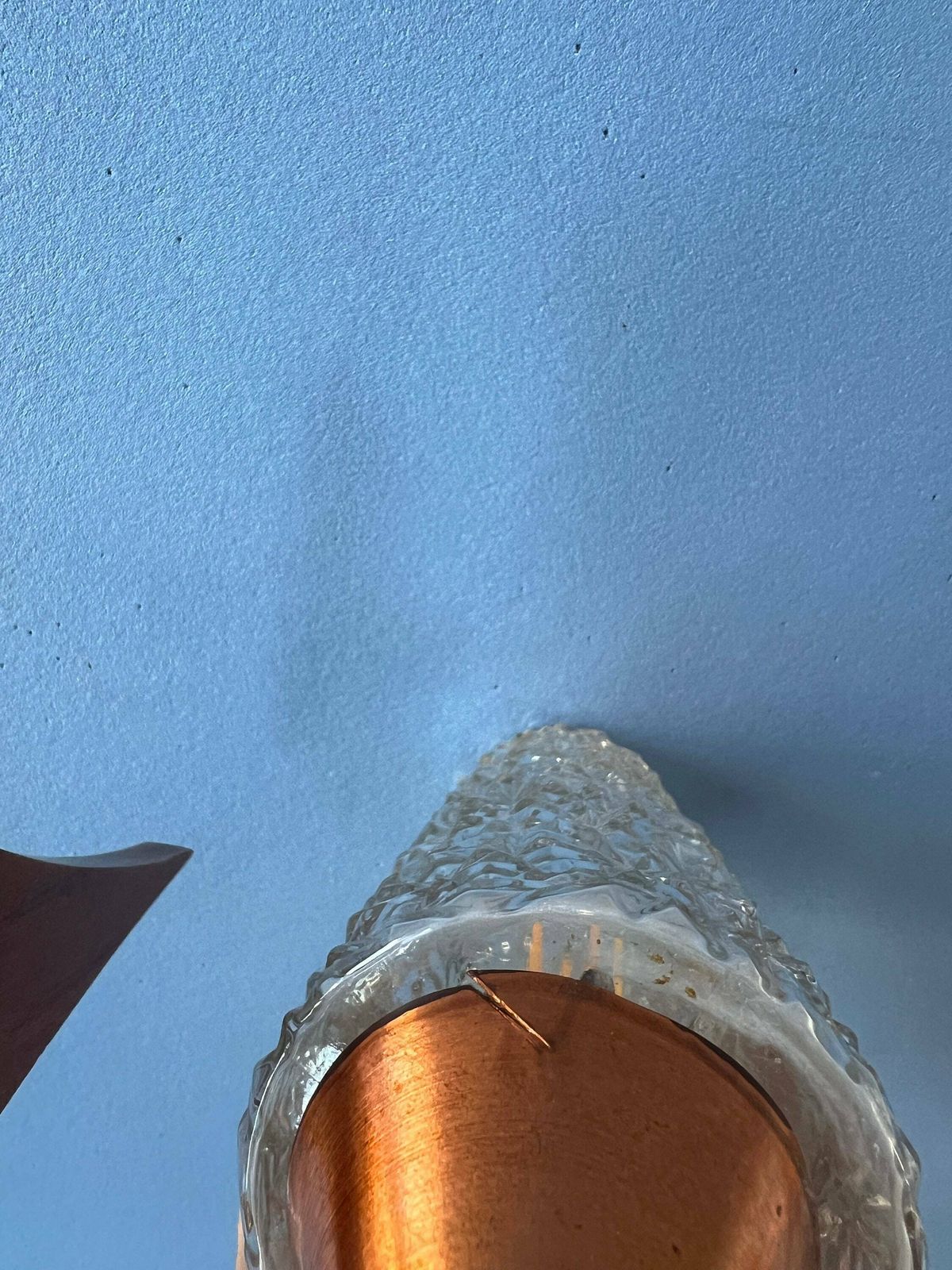 photo furniture Vintage Teakhouten Wandlamp Met Helder Glas