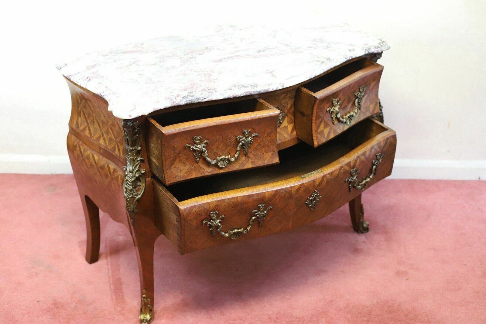 Stunning French Kingwood Parquetry Veneered Three Drawer Commode photo 5000.0