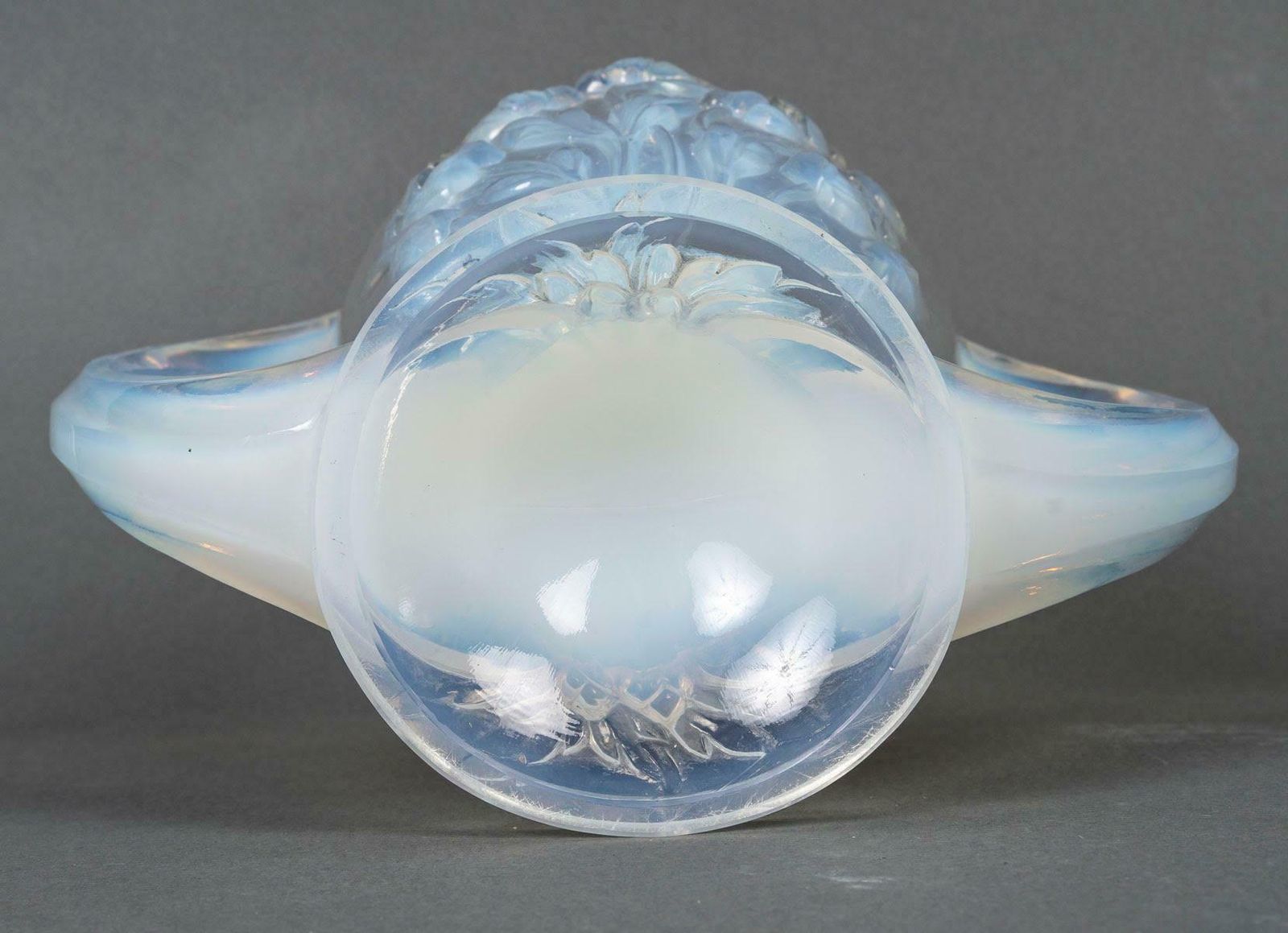 Opalescent Glass Vase From Verlys, Early 20th Century. photo vinterior