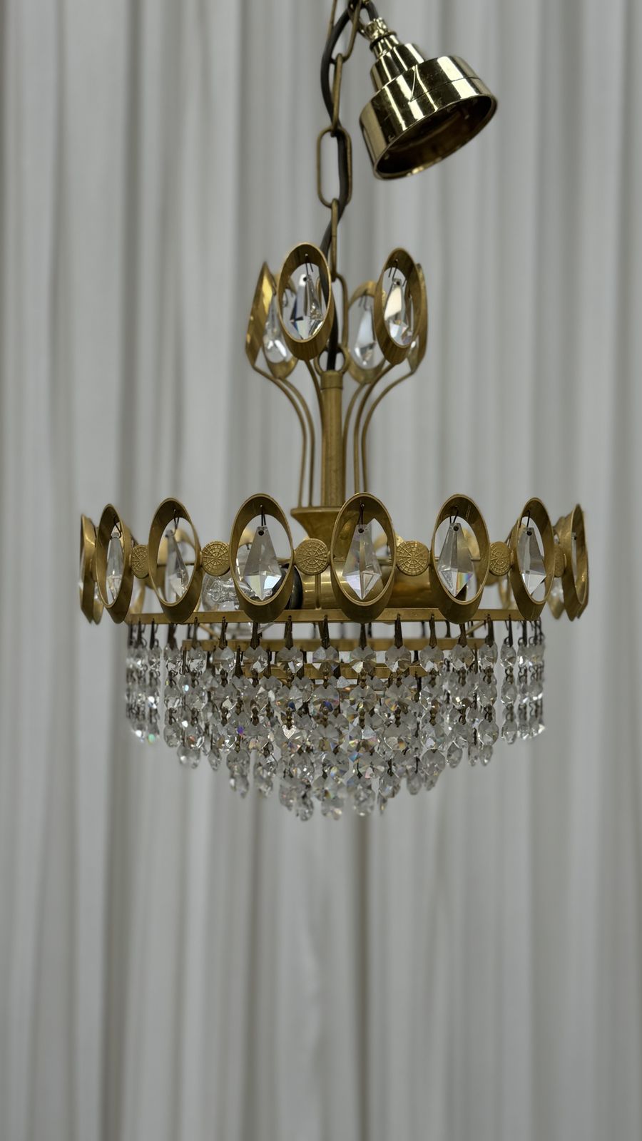 Lucite & Glass Dining Table By Jeffrey Bigelow, 1980's, USA. photo vinterior